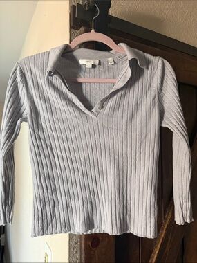 Vince Light Gray Ribbed Collared V-Neck Pullover